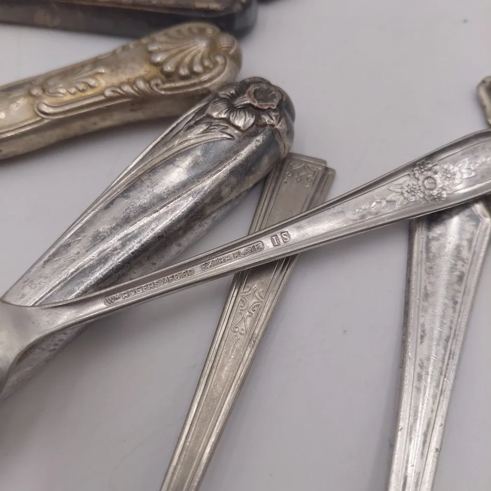 Vtg Flatware Mixed Lot 17 Ornate Patterns Silverplate Jewelry Art Flatware